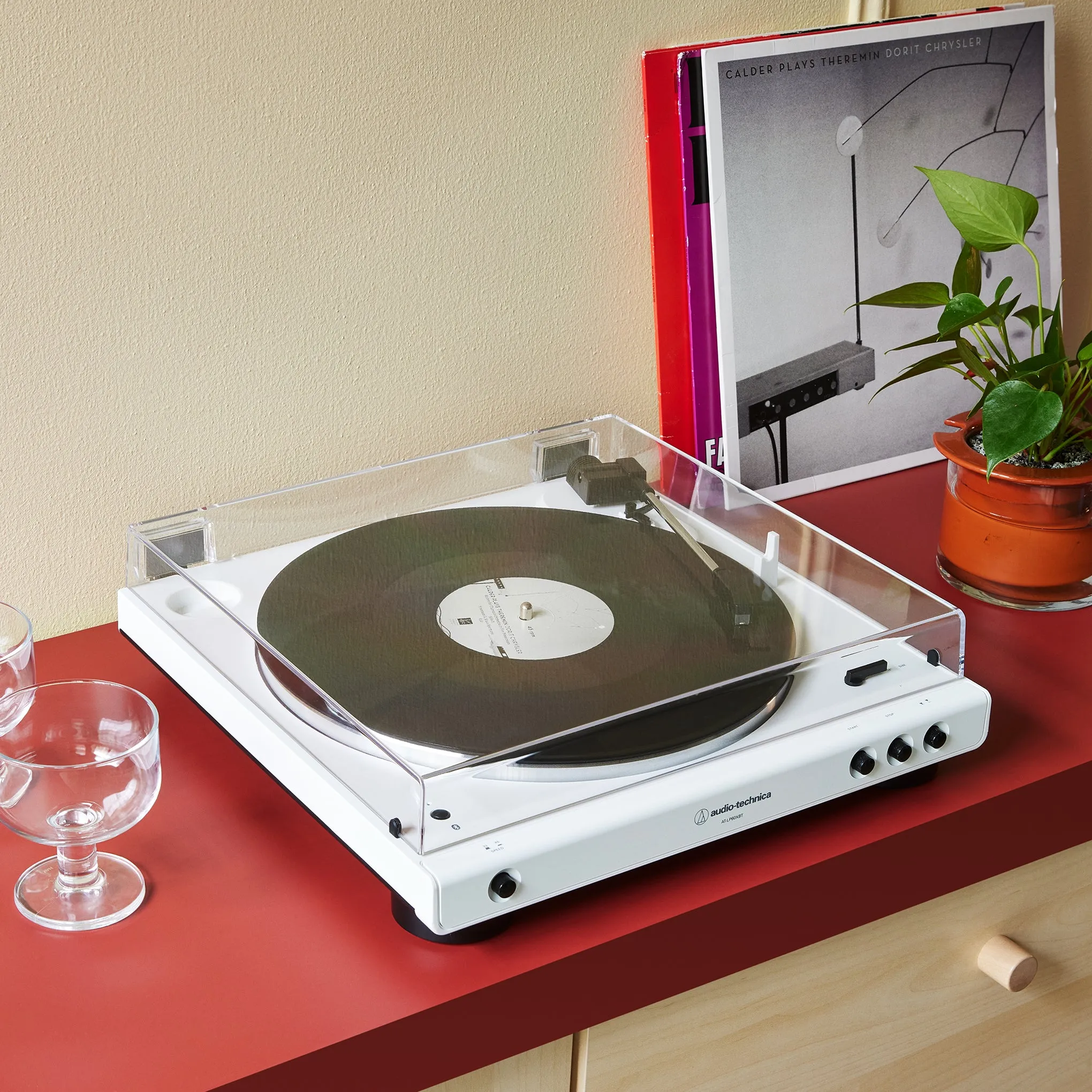 Audio-Technica AT-LP60XBT-WW Bluetooth Turntable