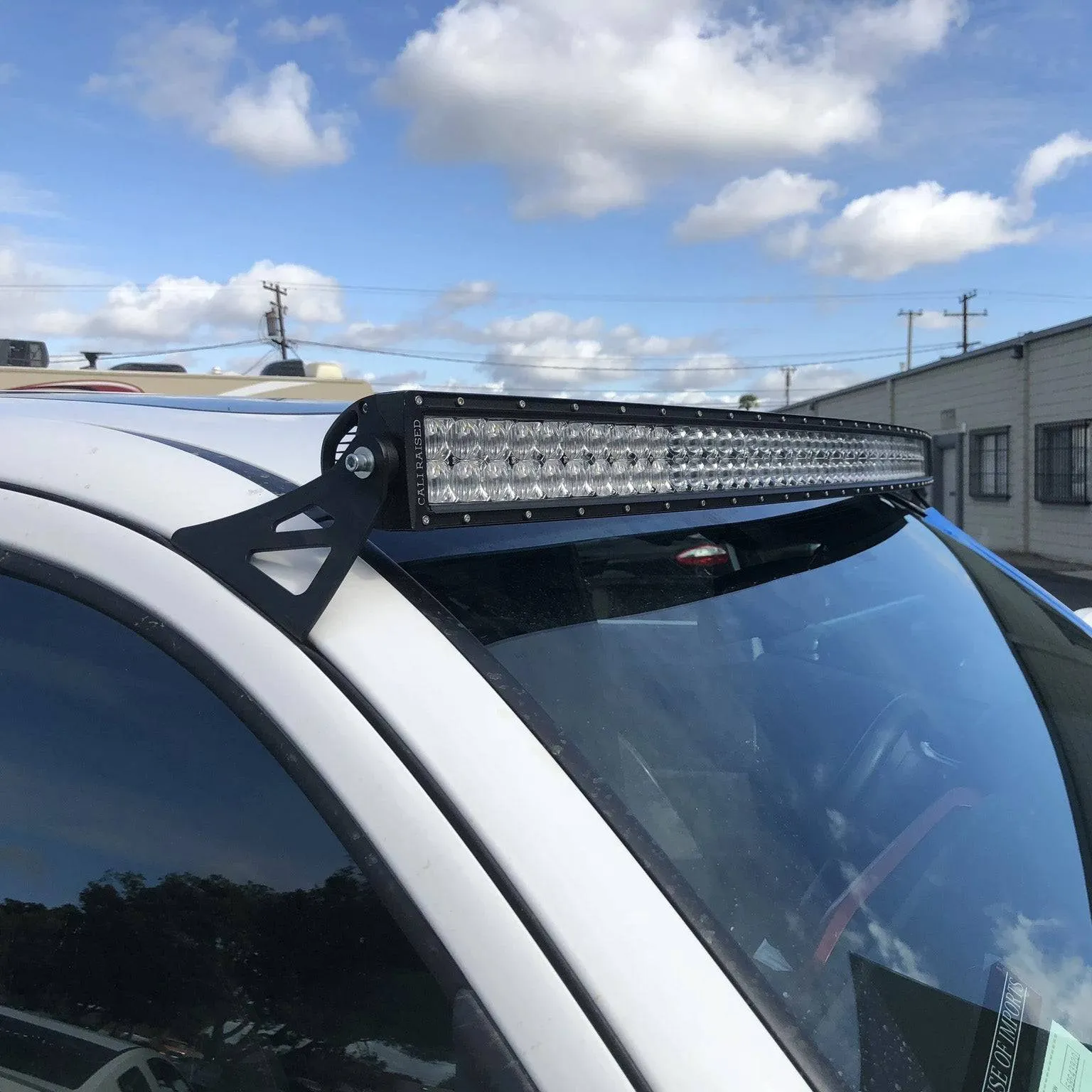 Cali Raised 52" Curved Roof LED Light Bar Combo - 2005  Toyota Tacoma